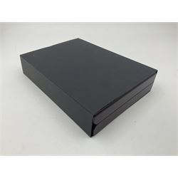 Group Captain Sir Douglas Bader gold spitfire commemorative, 9ct gold medallion mounted with a model of a Spitfire made from aluminium from AB910, gross weight 62 grams, cased with certificate