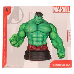 Three limited edition Gentle Giant The Hulk mini busts, comprising The Avengers Hulk, The Incredible Hulk and Red Hulk, all boxed