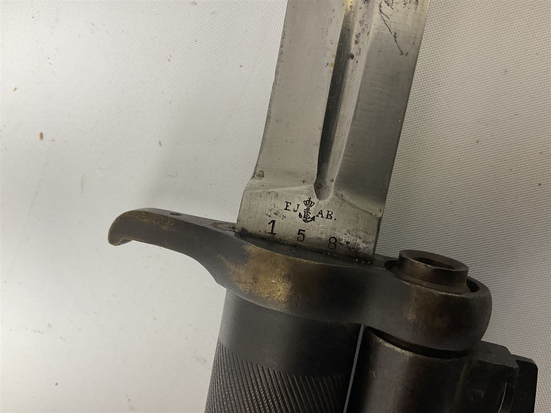 Early 20c Swedish 6.5mm bolt-action service rifle inscribed Carl Gustafs Stads Gevarsfaktori 1904; with 74cm barrel and original Model 1896 knife bayonet with scabbard No.149918 L149cm overall. Deactivated to early specification so requires re-deactivation to modern standards SECTION 1 RFD ONLY