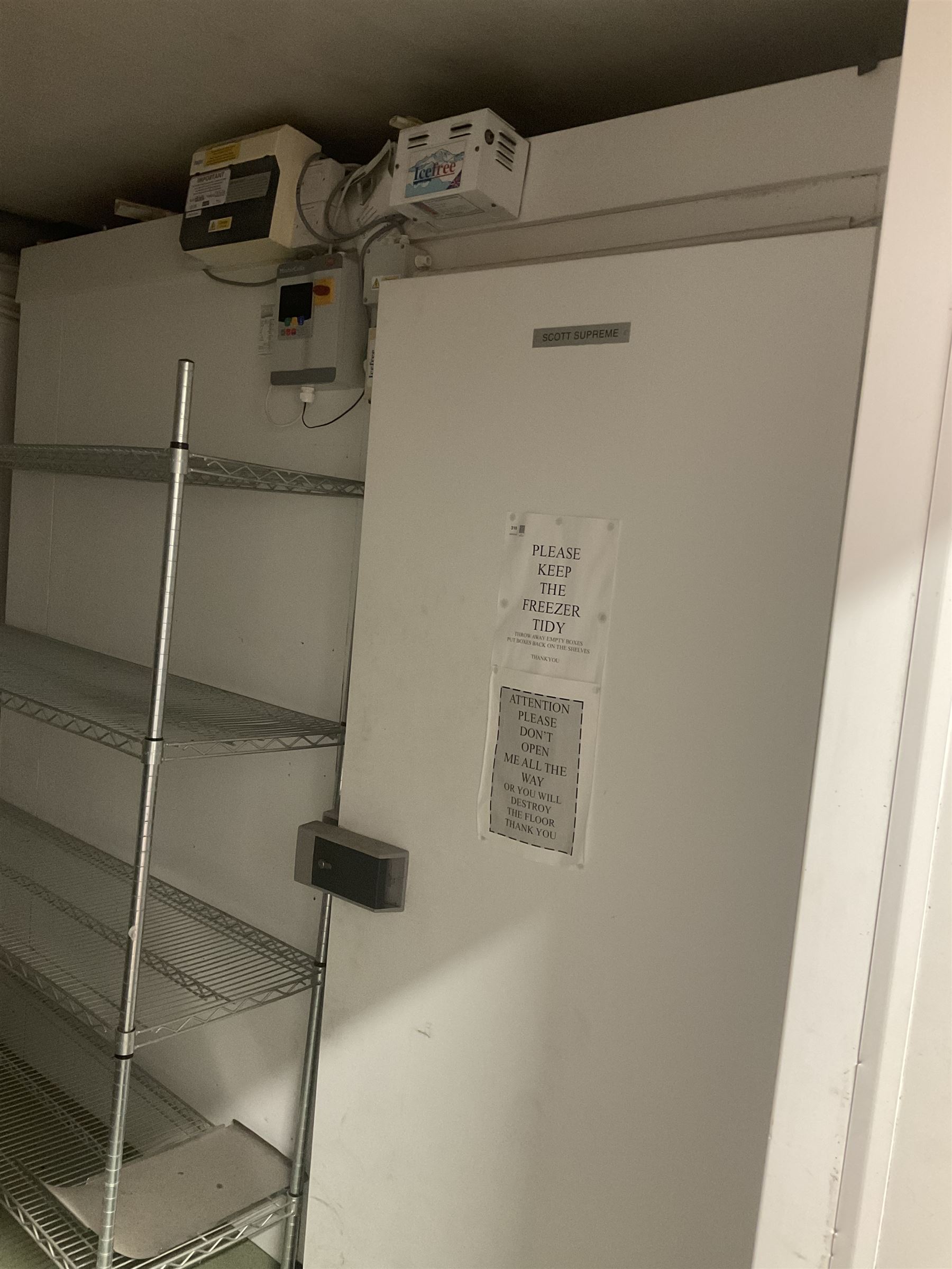 Scott Supreme walk-in chiller/freezer- LOT SUBJECT TO VAT ON THE HAMMER PRICE - To be collected by appointment from The Ambassador Hotel, 36-38 Esplanade, Scarborough YO11 2AY. ALL GOODS MUST BE REMOVED BY WEDNESDAY 15TH JUNE.