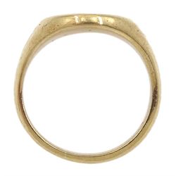 9ct gold signet ring initialled 'GD' 