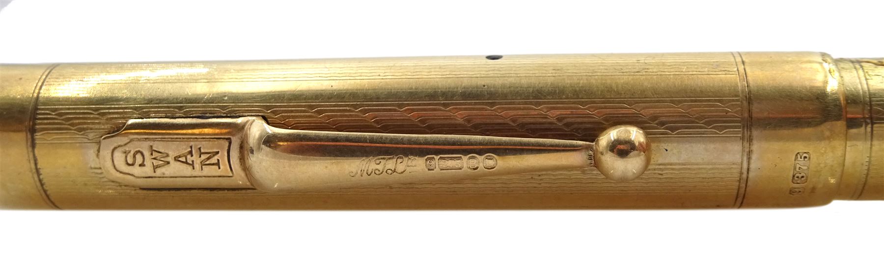 9ct gold Swan fountain pen, engine turned decoration with engraved name 'C.S.Lundgren' by Mabie Todd, London 1937, boxed 