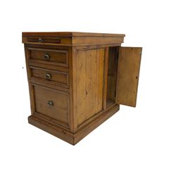 Barker & Stonehouse - Villiers reclaimed eastern pine twin pedestal desk, faux leather inset top