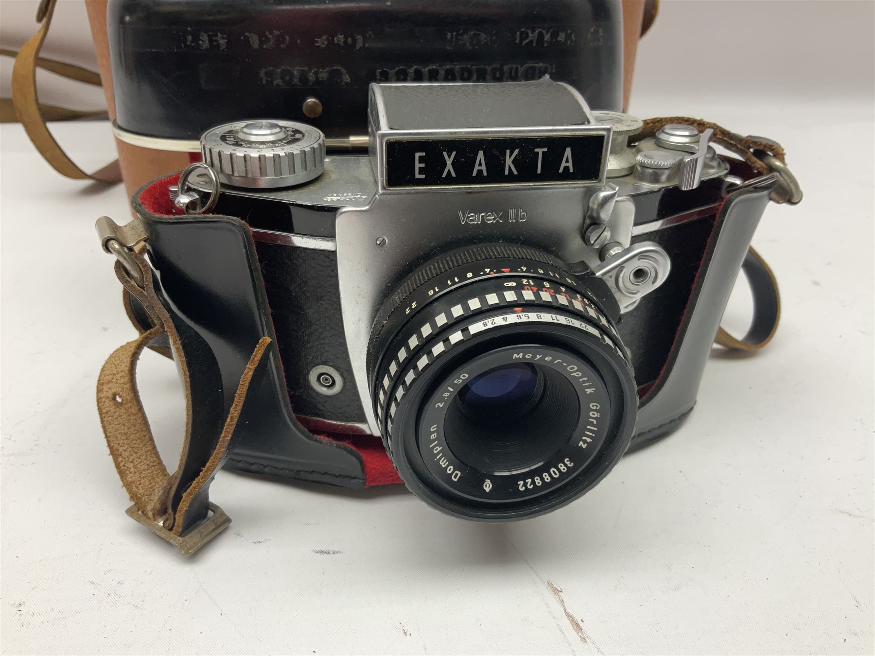 No2 folding autographic brownie, Exakta Varex IIb camera, brass three draw telescope, H.H. Son Ltd binoculars, Carl Zeiss Jena Jenoptem 7x50W binoculars etc