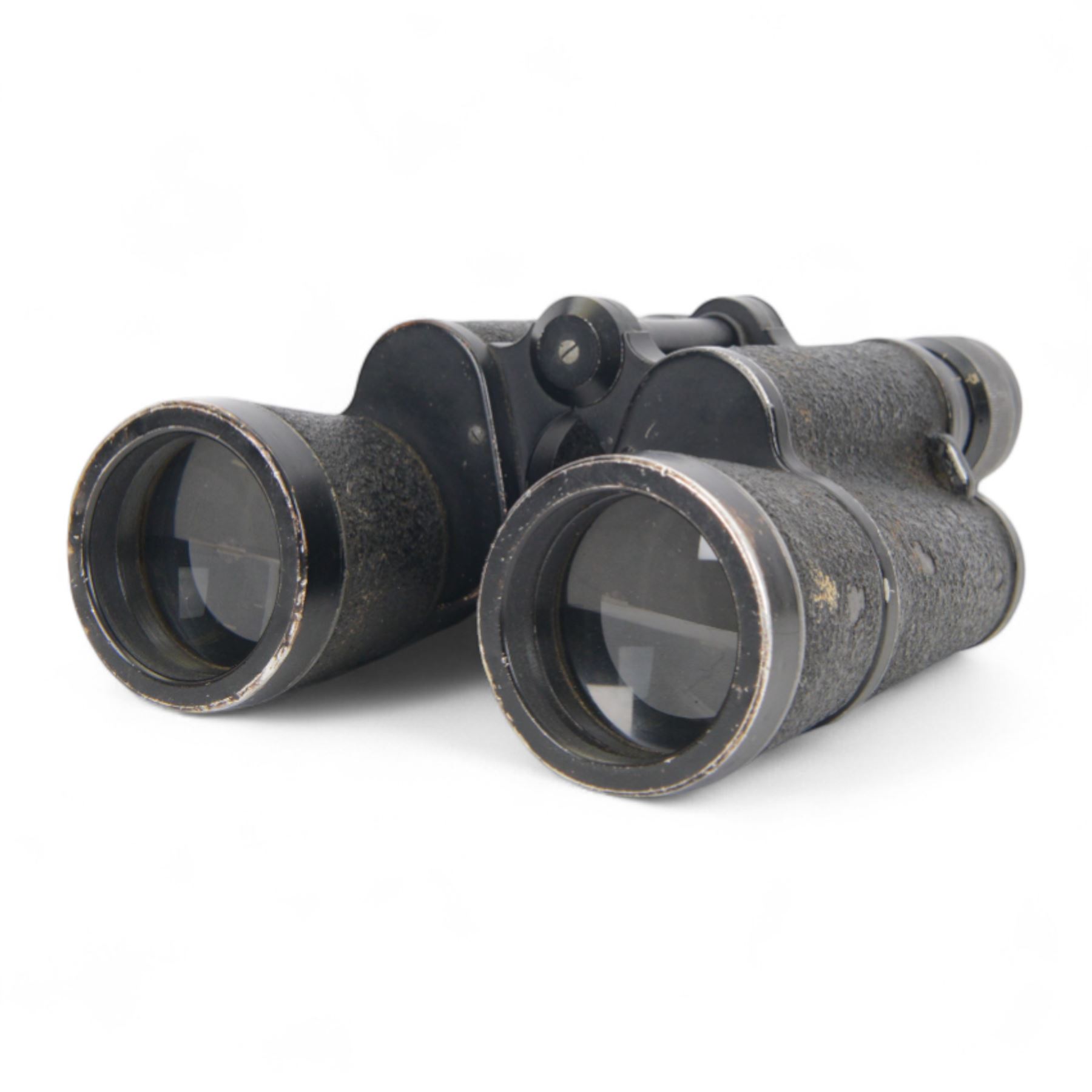 Pair of WWII BMK military binoculars, Dienstglas 7x50, serial number 152655