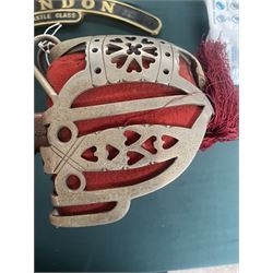 George V basket hilted broad sword with engraved blade, wire wound fish skin grip and field service scabbard, blade length 83cm