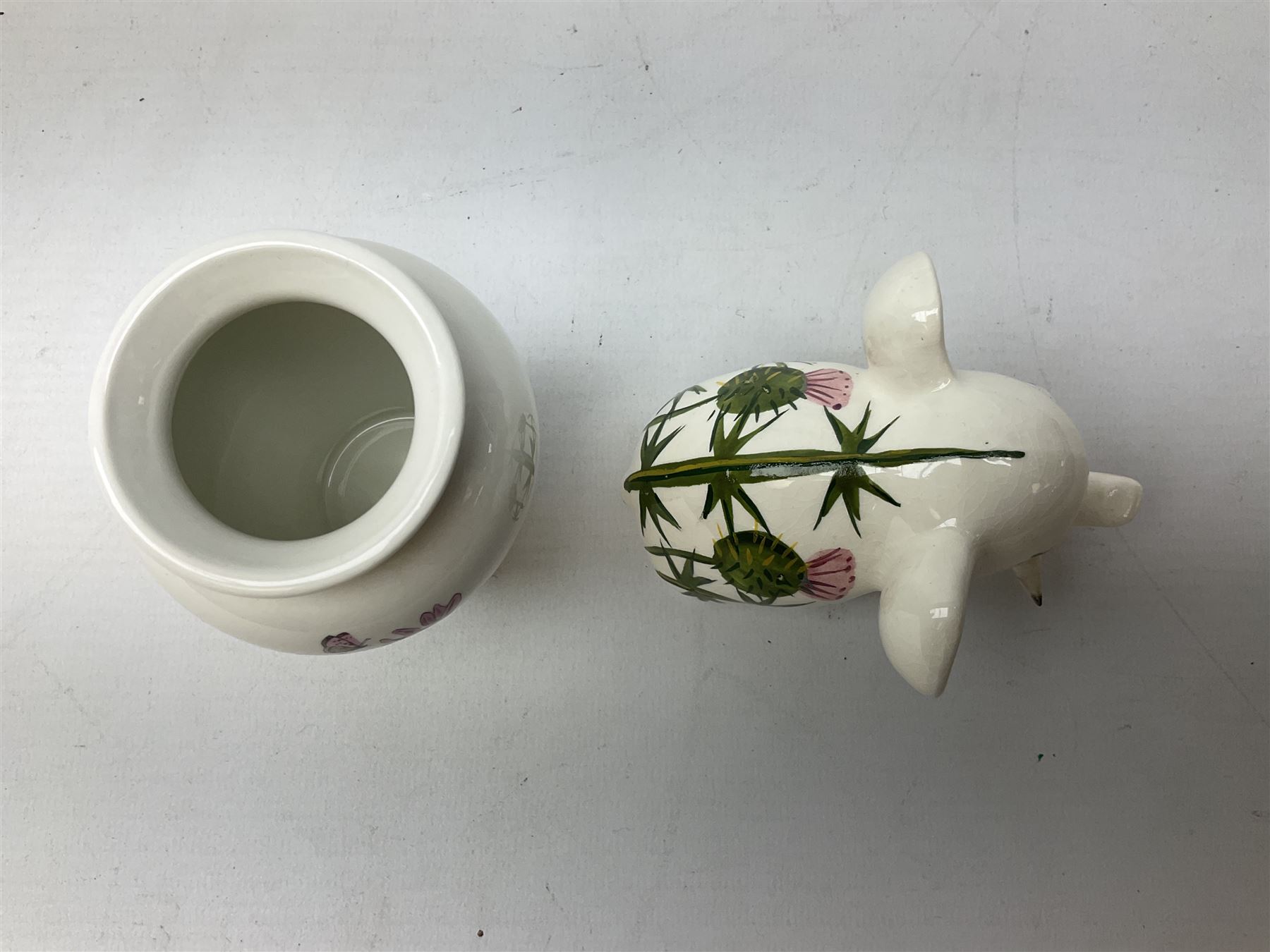 Plichta elephant together with Portmeirion The Botanic Garden vase