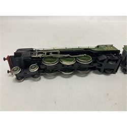 Various makers ‘00’ gauge - Hornby Class D41/1 4-4-0 ‘Yorkshire’ locomotive no.62700 in BR black and Green Schools Class 4-4-0 ‘Wellington’ locomotive no.30902 in BR green; G&R Wrenn Class R1 Tank 0-6-0T locomotive no.1127 in green; Trix Trains Class A2 4-6-2 ‘A.H.Peppercorn’ locomotive no.525 in LNER green (4) 