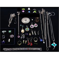 9ct gold jewellery including pair of green stone stud earrings and a similar ring, ring shank and a cameo pendant, silver stone set jewellery including bracelet, rings, necklaces and earrings and costume jewellery 