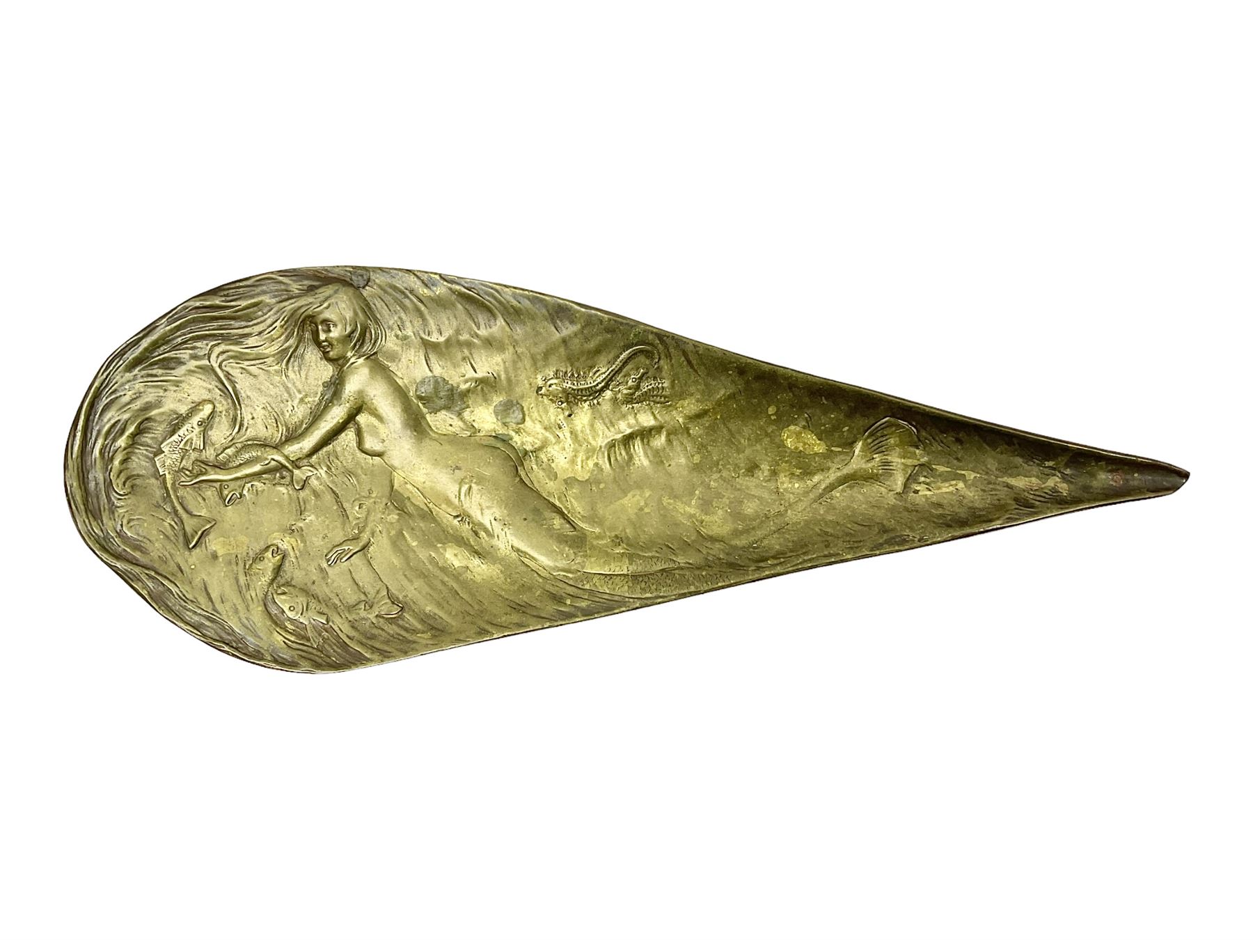 Bergman Art Nouveau bronze dish, of naturalistic shell form upon four shell feet, the centre decorated in relief with a mermaid amongst fish and sea horses, with Bergman mark and impressed Geschutzt 5070 beneath, L36cm