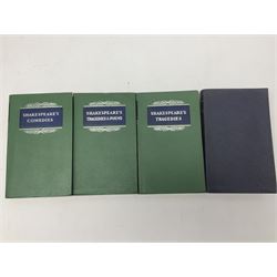 Limited edition The Library Shakespeare, no 2298/4000, illustrated by Sir John Gilbert, George Cruikshank and R. Dudley, pub. Midpoint Press, Really Useful Map Company Limited 2007, green cloth hardback with gilt titles and decoration and silvered edges, together with other Shakespeare related books comprising Keate's Shakespeare pub. Oxford University Press 1929, set of three Olive Classics and The Histories, pub. Collins 1966 (6)