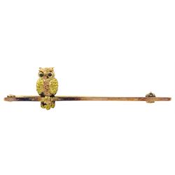 Gold owl bar brooch, stamped 9ct