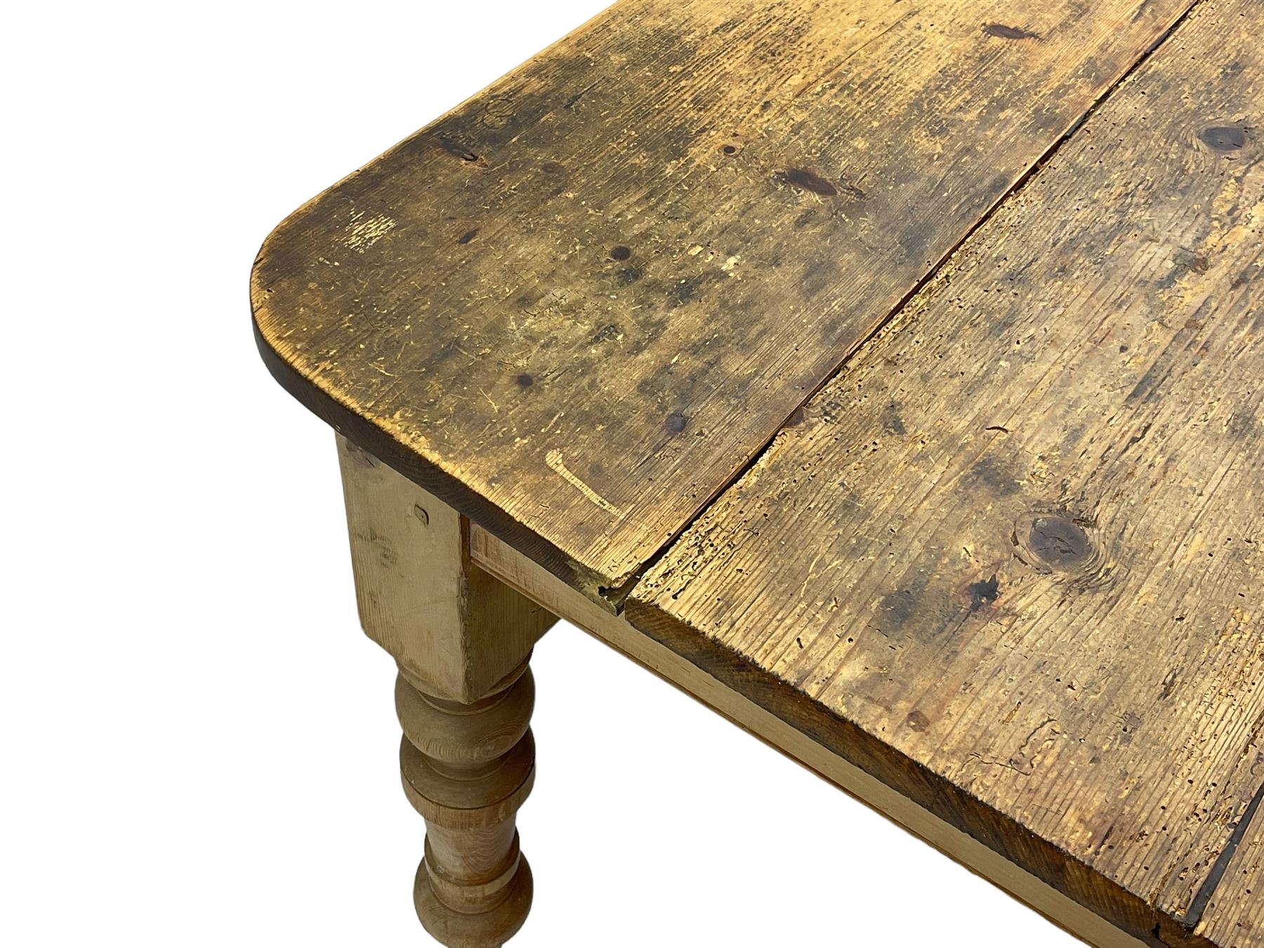 Victorian pine farmhouse dining table, rectangular plank top with rounded corners, on turned supports 
