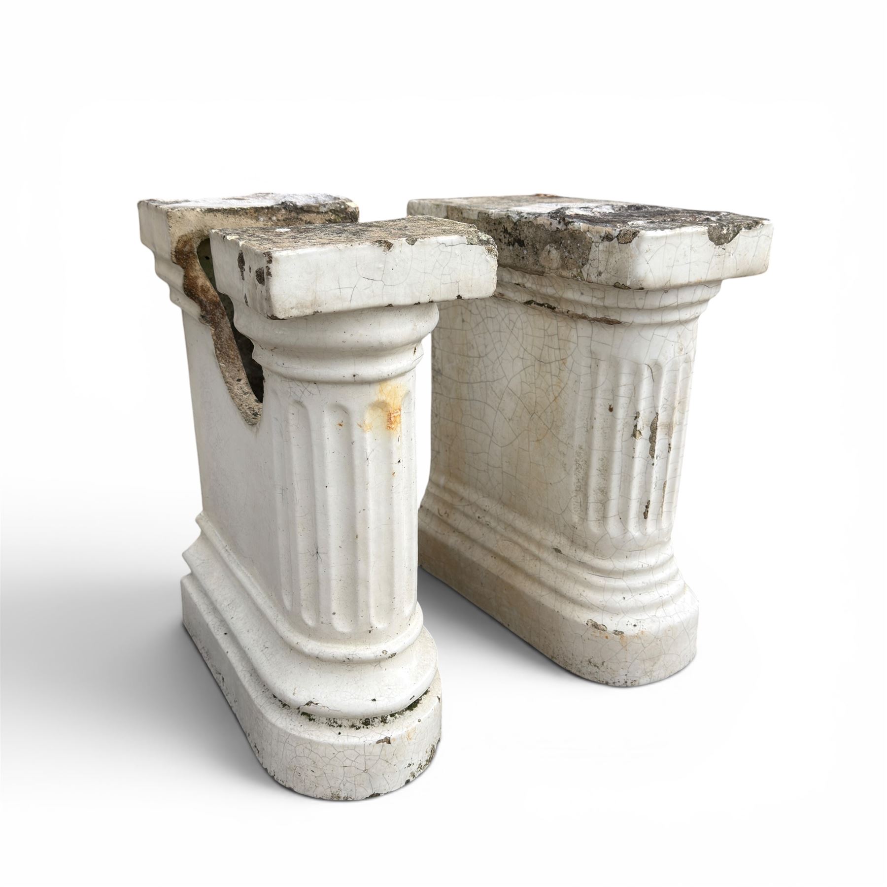 19th century porcelain Belfast sink, raised on two fluted ceramic end supports