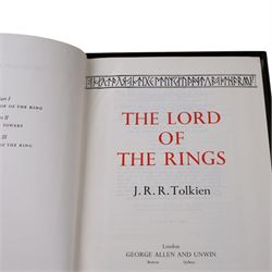 J.R.R Tolkien; Lord of the Rings and Hobbit De Luxe Editions, George Allen and Unwin, London, 1979