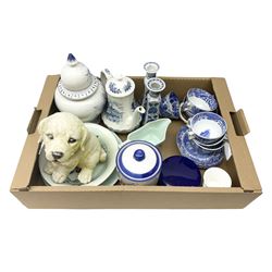 Group of assorted ceramics, to include five Spode blue and white Italian pattern teacups and six saucers, most with black printed mark beneath, etc., in one box 