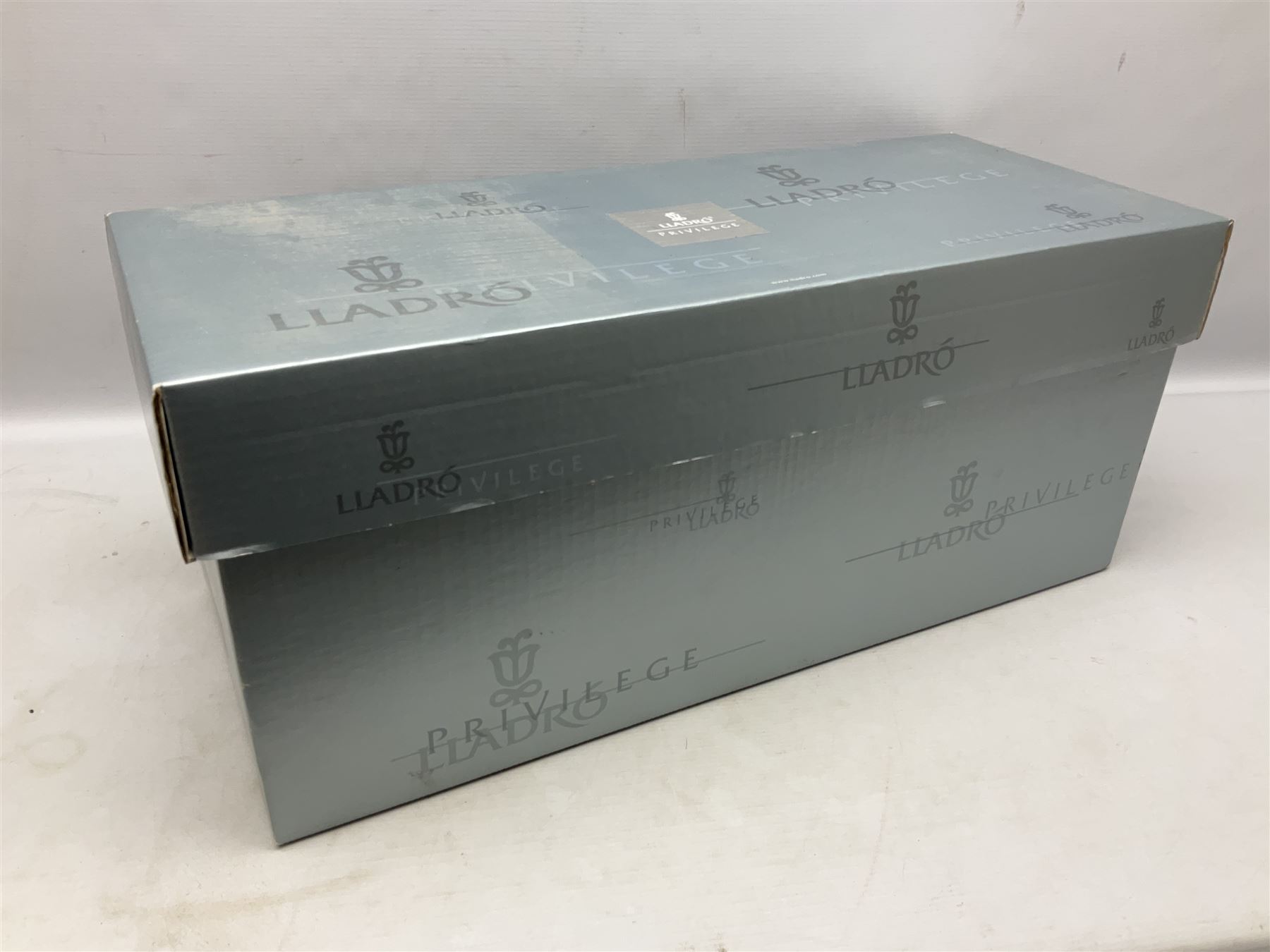 Lladro Privilege figure, Dreams of a Ballerina, modelled as a ballerina leaning against a pillar holding her ballet shoes, limited edition 396/1000, sculpted by Jose Puche, no 1889, with original box, year issued 2003, yea retired 2004, H52cm 