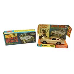 Corgi - No.261 die-cast model Special Agent 007 James Bond's Aston Martin DB5 from the James Bond Film Goldfinger with James Bond and two bandit figures and secret instructions, boxed with pictorial diorama stand