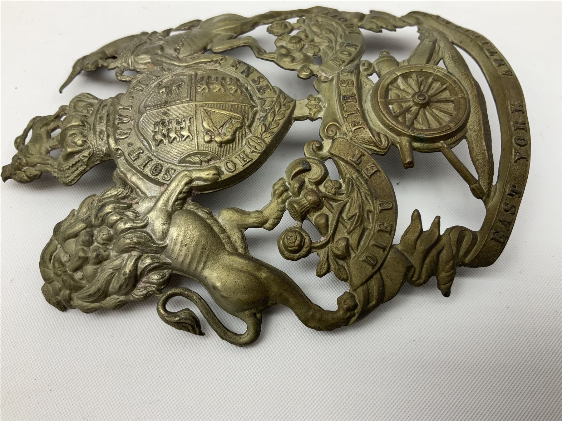 First East York Artillery Victorian helmet plate, 8cm x 10cm