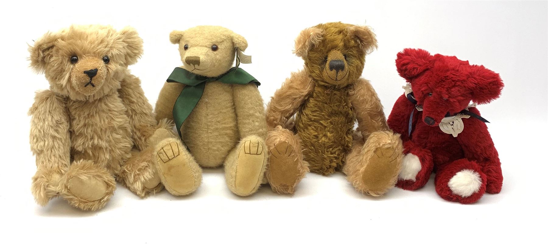 Handmade red teddy bear by Marcia Hill, Loxahatchee, Florida H15