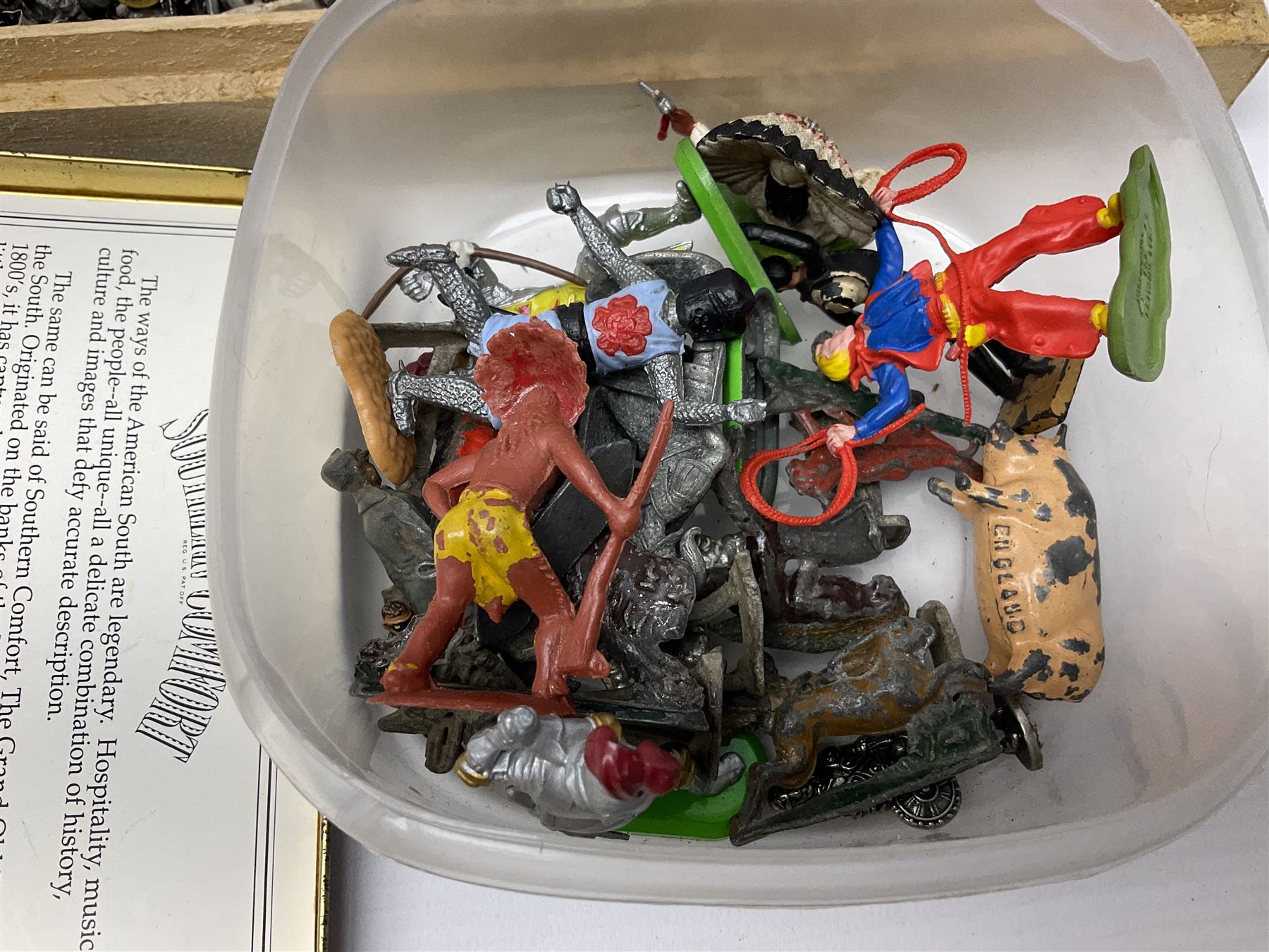 Large variety of predominantly metal miniature soldiers, a mixture of painted and non-painted figures, to include examples of American, British and European soldiers 