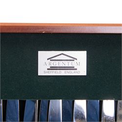 Late 20th century canteen of silver cutlery for twelve place settings, comprising fish knives, fish forks, soup spoons, dessert forks, dessert spoons, silver handled dessert knives, table forks, silver handled table knives, teaspoons, coffee spoons and four table spoons, each with beaded borders to handles, all hallmarked Argentum Ltd, Sheffield 1996, contained within a rectangular mahogany canteen with fitted green velvet interior