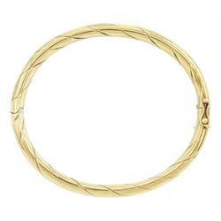 9ct gold hinged bangle, hallmarked