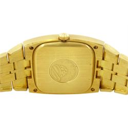 Omega Constellation gentleman's 18ct gold automatic wristwatch, champagne dial, with baton hour markers and date aperture, on Omega 18ct gold bracelet, No. 368.847, with fold-over clasp, stamped 750, boxed