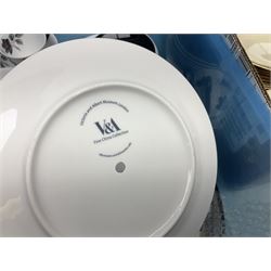 Royal Albert Masquerade pattern tea service for six, together with Royal Albert Dogwood pattern teacup and saucer and Alfred Meakin tea and dinner wares decorated with gilt on cream ground to include lidded tureens and oval serving plates etc in two boxes