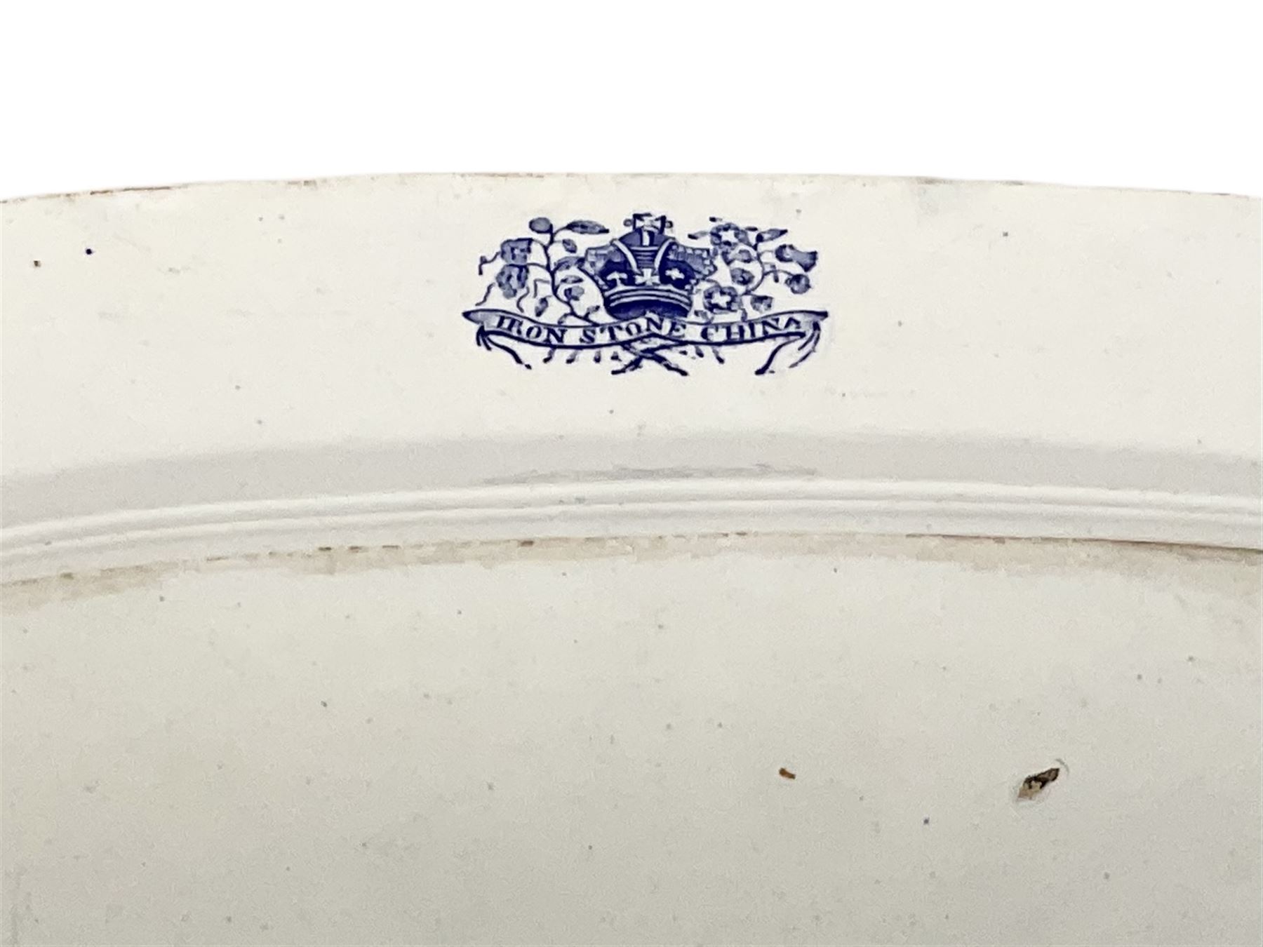 Victorian blue and white meat platter in willow pattern, L47.5