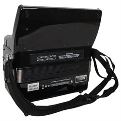  Roland FR-1X piano accordion (uncased)13 fold bellows two octave keyboard with 26 keys, 72 buttons, classic, jazz,ensemble, brass, wind, piano, and guitar samples. With a Roland BK-7m Backing Module, leads and tutorials.