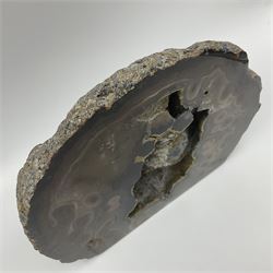 Agate crystal geode cluster, in black and brown tones, H19cm 
