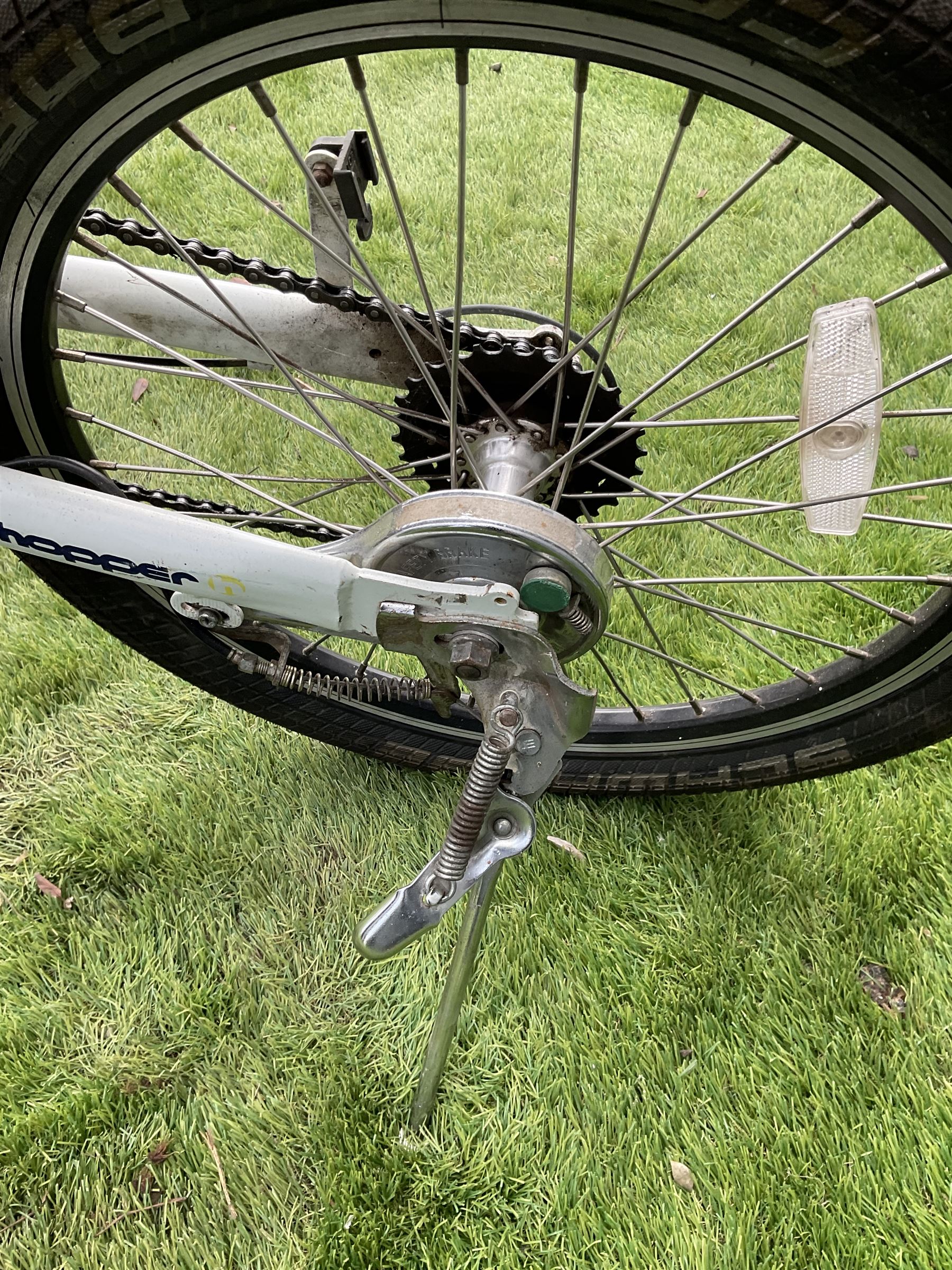 Hoper foldable electric bike, charger and manual, 7 speed with back suspension  - THIS LOT IS TO BE COLLECTED BY APPOINTMENT FROM DUGGLEBY STORAGE, GREAT HILL, EASTFIELD, SCARBOROUGH, YO11 3TX