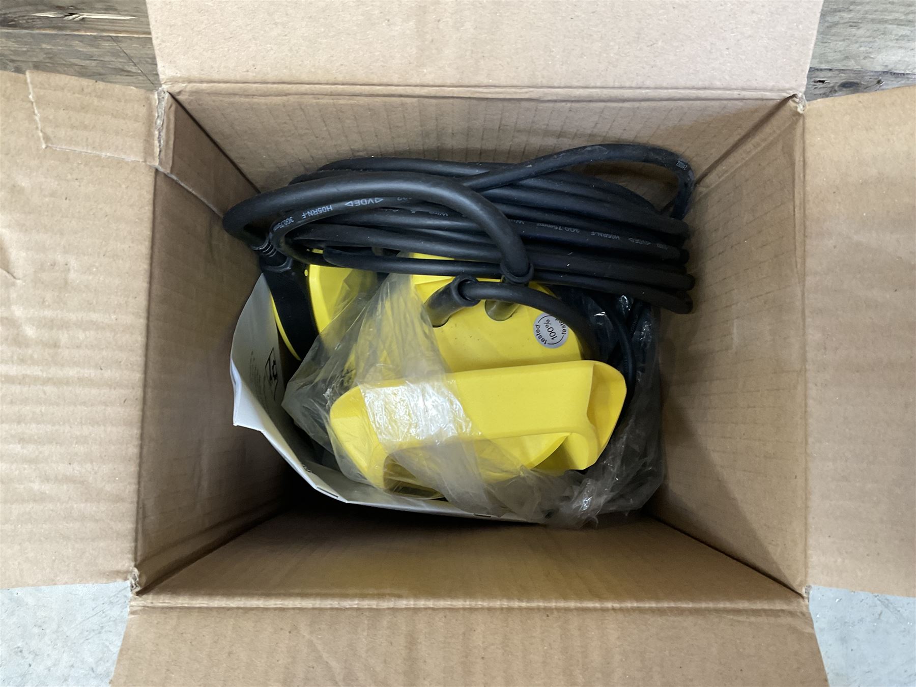 Karcher SP3 dirty water pump with hose