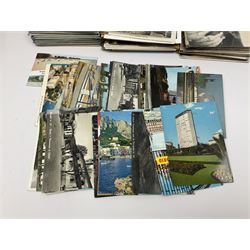 Edwardian and later postcards including shipping, greetings, British topography, Yorkshire and Lincolnshire with some real photographic, novelty pull-out, actresses etc