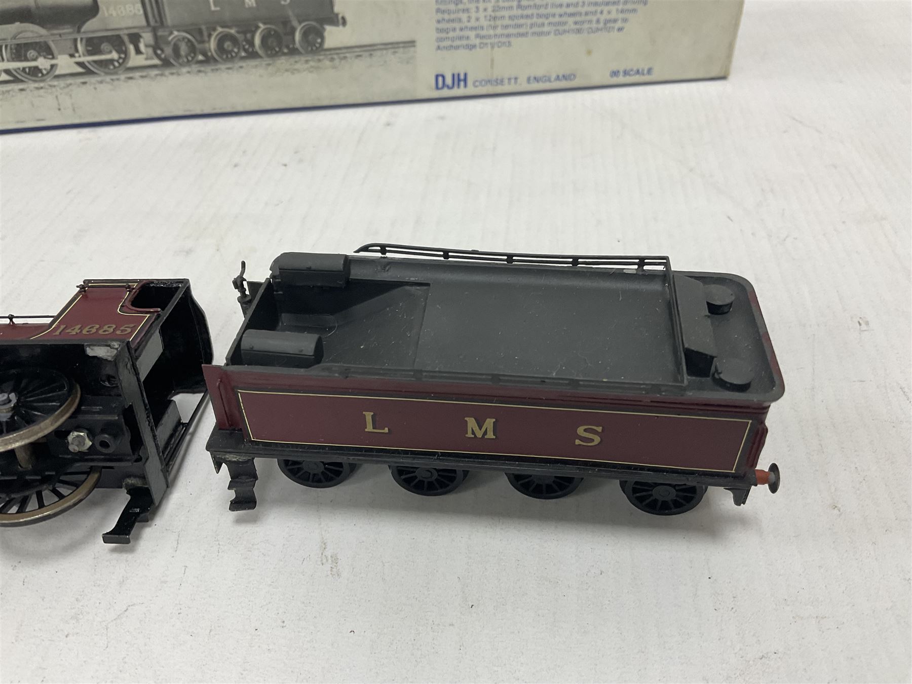 DJH Models - two ‘00’ gauge kit built model railway locomotives and tenders comprising K37 Highland Railway/LMS Castle 4-6-0 no.14685 in LMS crimson and K38 BR/WD 2-8-0 no.90124 in BR black; in original boxes 