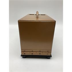 Modern barograph in a hinged metal case, serial no. 9524