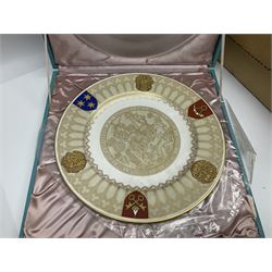 Large collection of collectors plates, to include Spode The Imperial Plate of Persia, Spode York Minster plate, Wedgwood Anniversary of Charter of Queen Elizabeth plate, etc, all in original boxes, four boxes 