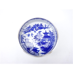  Late 19th century Royal Worcester Willow pattern silver-plate mounted fruit bowl on bun feet, D24cm  