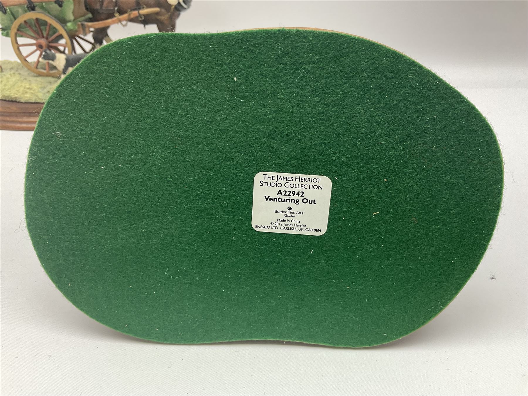 Collection of Border Fine Arts figures, comprising limited edition Supplementary Feeding 943/1750, On The Hill B0877, Run Rabbit Run JH42, James Herriott Studio Collection Venturing Out A22942 and Barn Owlets A25053, two with certificates (6)