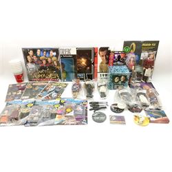 Quantity of Star Trek memorabilia and promotional merchandise including action figures, calendars, mobile kit, collector's fact cards, models etc; many in original packaging