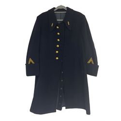 French Garde Republicaine greatcoat; bears label 'Deniau-Piquet Uniformes Regnard 30 Rue De Lisbonne Paris'