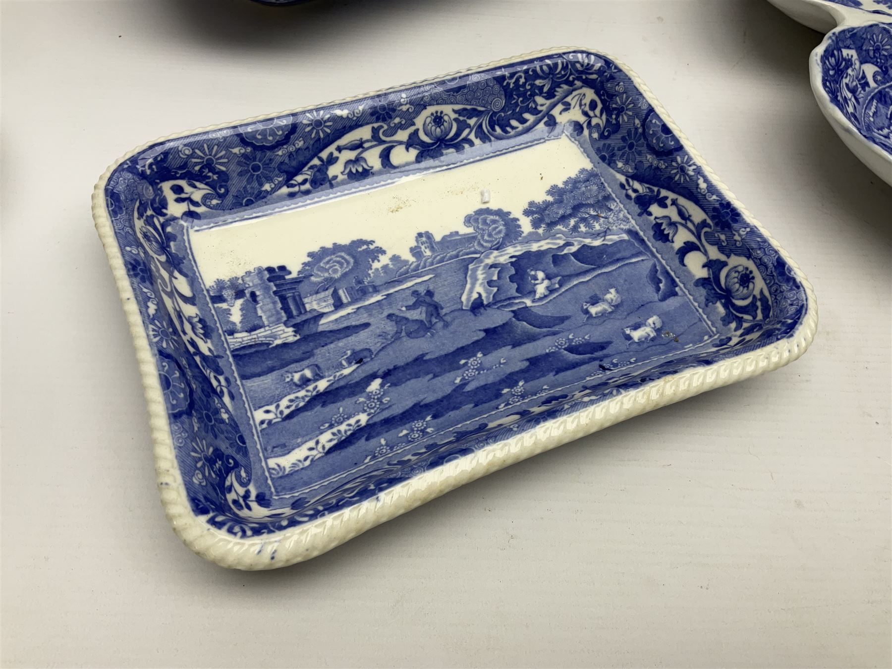 Copeland Spode Italian pattern tea and dinner wares, including hor d'oeuvres dish, tureen and cover, coffee pot, six coffee cans and saucers, etc, all with blue printed marks beneath (40)