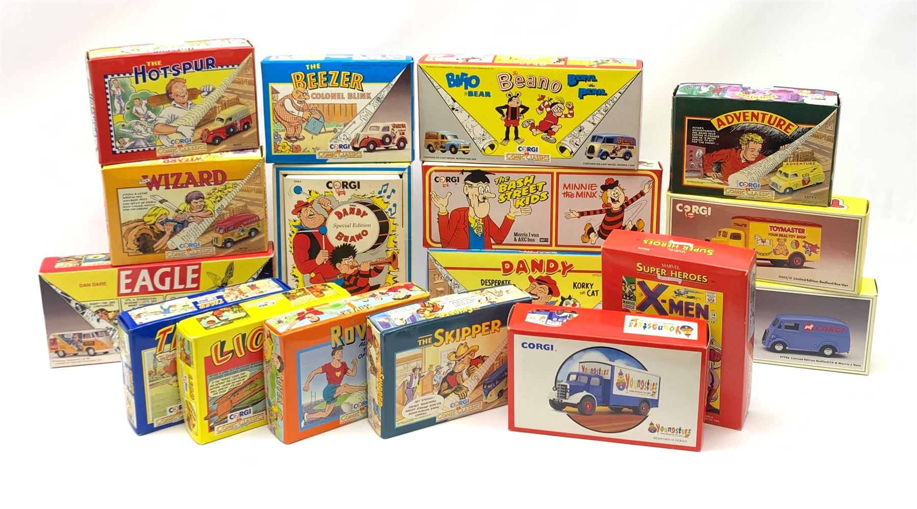 Eleven Corgi limited edition Comic Classics - 96846 | Toys