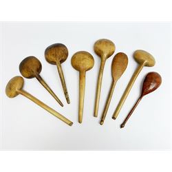 Group of beech and sycamore Welsh Cowl and other spoons, largest example L21.5cm