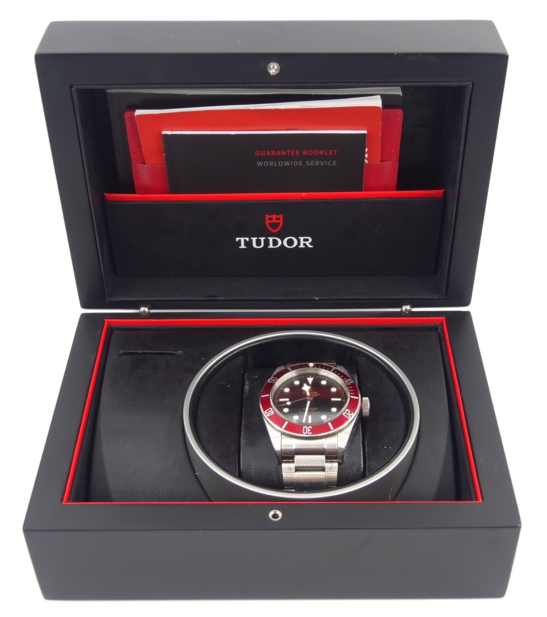 Bay 79220n Tudor Black Bay Rotor Self Winding Tudor Heritage Black - Main Image