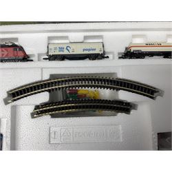 Marklin 'Z' gauge - No.81852 train set with double pantograph locomotive and four goods wagons; boxed