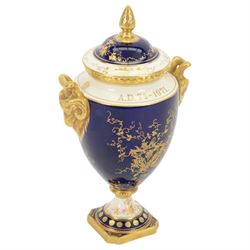 Coalport pedestal vase and cover, of ovoid form, painted by P Gosling, The City of York, commissioned by Mulberry Hall to Commemorate The 1000th Anniversary of the Founding of the City of York, printed mark beneath, H26cm