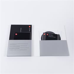 Leica M8 digital rangefinder camera body, with chrome finish, serial number 3196518, circa 2007, in original inner and outer boxes with charger and instructions 