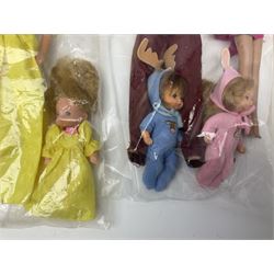 Barbie - 1980s fashion dolls comprising Tropical, Crystal, Barbie & Ken Rock Stars, Barbie & Ken with two babies; Barbie & child in matching yellow dresses, Pink 'n' Pretty and Barbie & Ken with Grandma, Grandpa and twins; all unboxed (17)